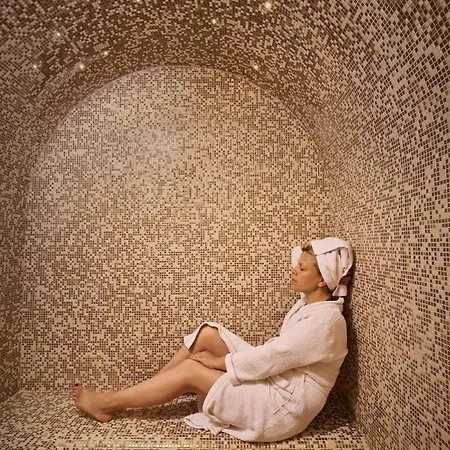 Alleys All-suite & فندق Pýrgos