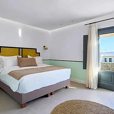 Alleys All-suite & Hotel 5*