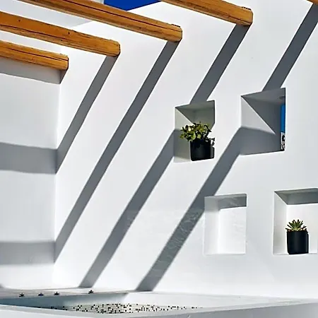 Alleys All-suite & 5*