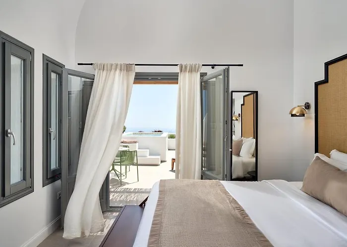 Alleys All-suite & Hotel 5*