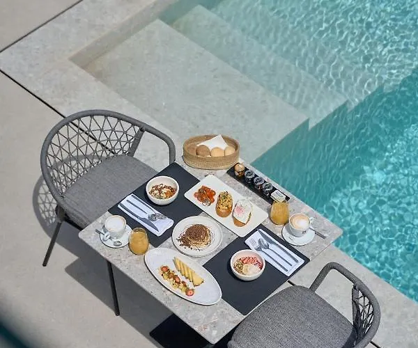 Alleys All-suite & Hotel 5*