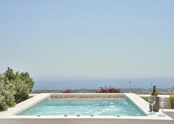 Alleys All-suite & Hotel 5*