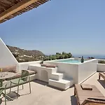 Hotel Alleys All-suite & 5*