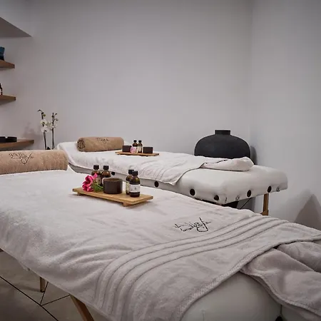 Alleys All-suite & Hotel Pyrgos Kallistis