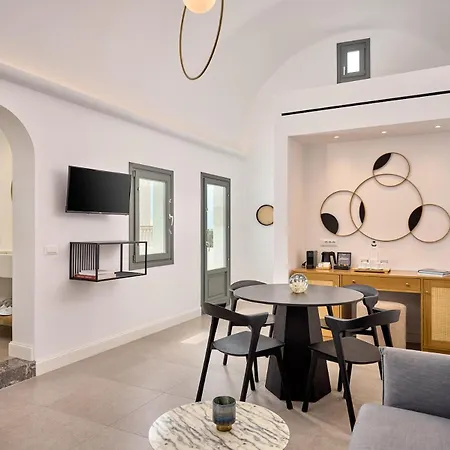 Alleys All-suite & Pyrgos Kallistis