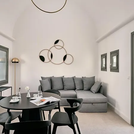 Alleys All-suite & 5* Pyrgos Kallistis