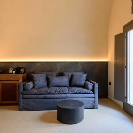 Alleys All-suite & 5*